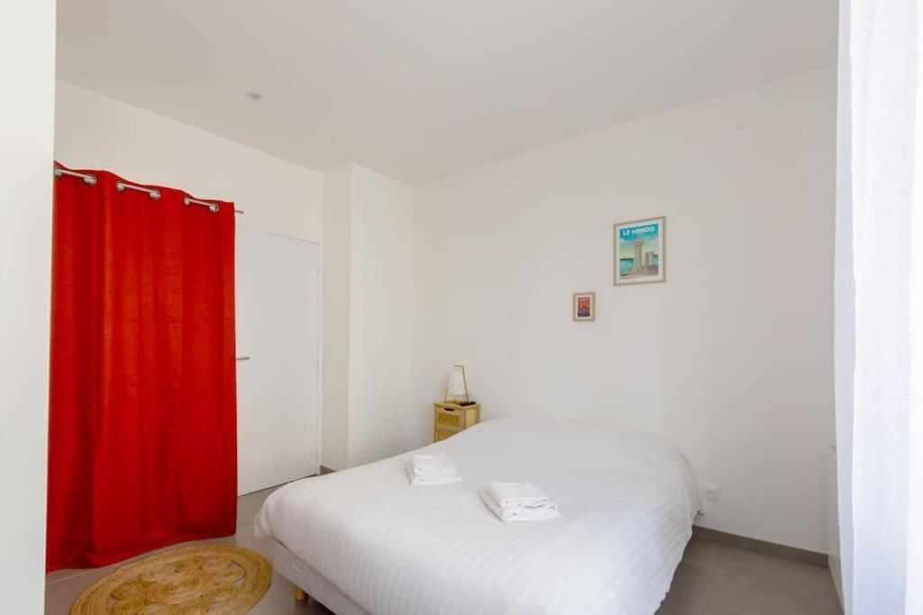 La chambre Liberté 1, SDB privative et TV, Cuisine Salon Partagés, confort et hypercentre Brest Esterno foto